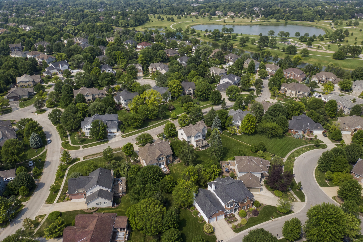 Aerial view of a Blue Springs, Missouri residential neighborhood